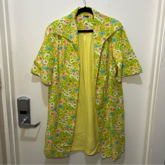 Jan Sue Green & Pink Floral Short Sleeve MIDI Length Jacket Size Large - Picture 1 of 9